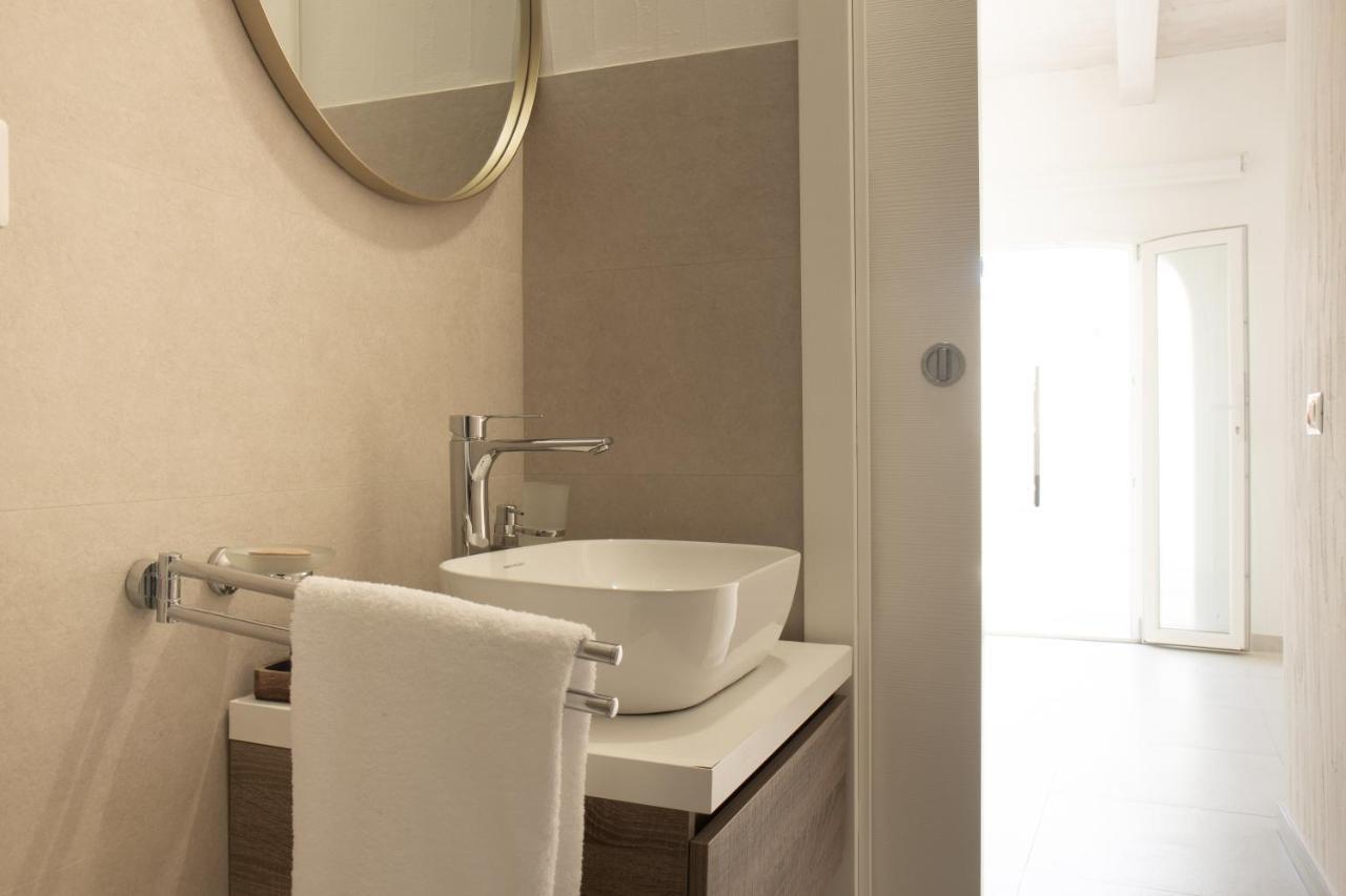 Guest House Sciola - Ts Rooms B&B San Sperate ภายนอก รูปภาพ