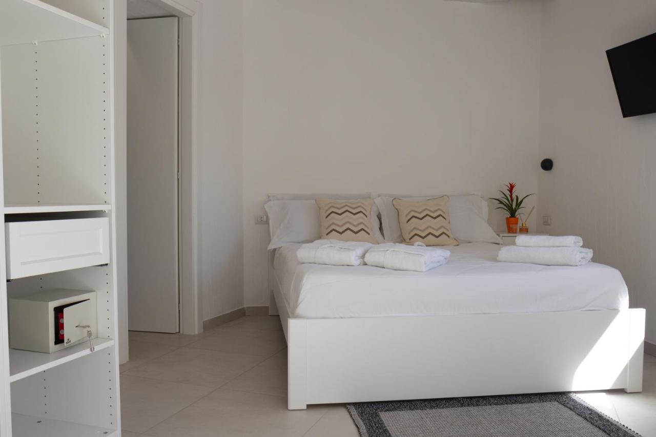 Guest House Sciola - Ts Rooms B&B San Sperate ภายนอก รูปภาพ